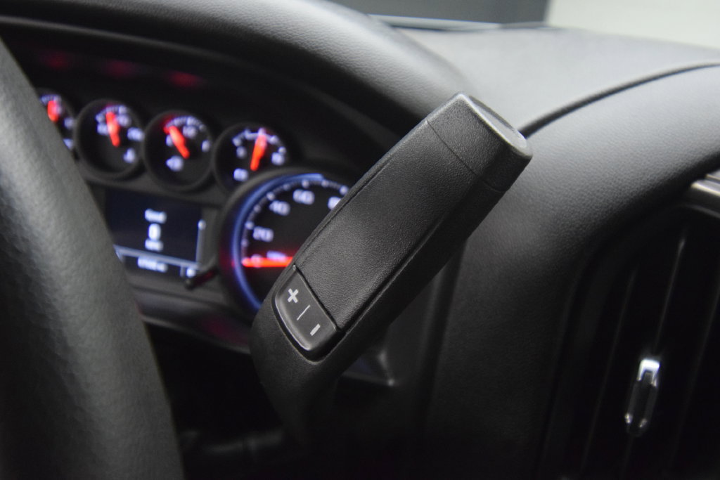 Used 2020 Chevrolet Silverado 1500 Custom w/ Custom Value Package RWD image 19