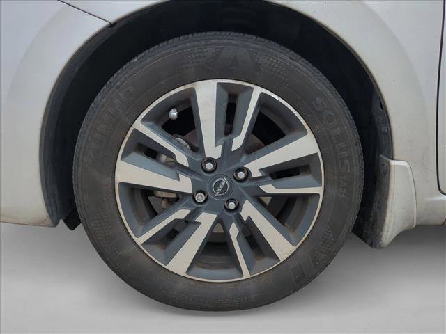 Used 2024 Nissan Versa S w/ S Plus Package image 17