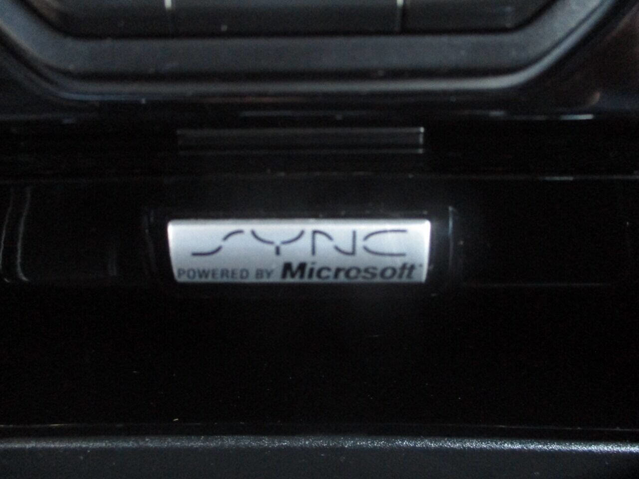 Used 2014 Ford F150 Limited image 23