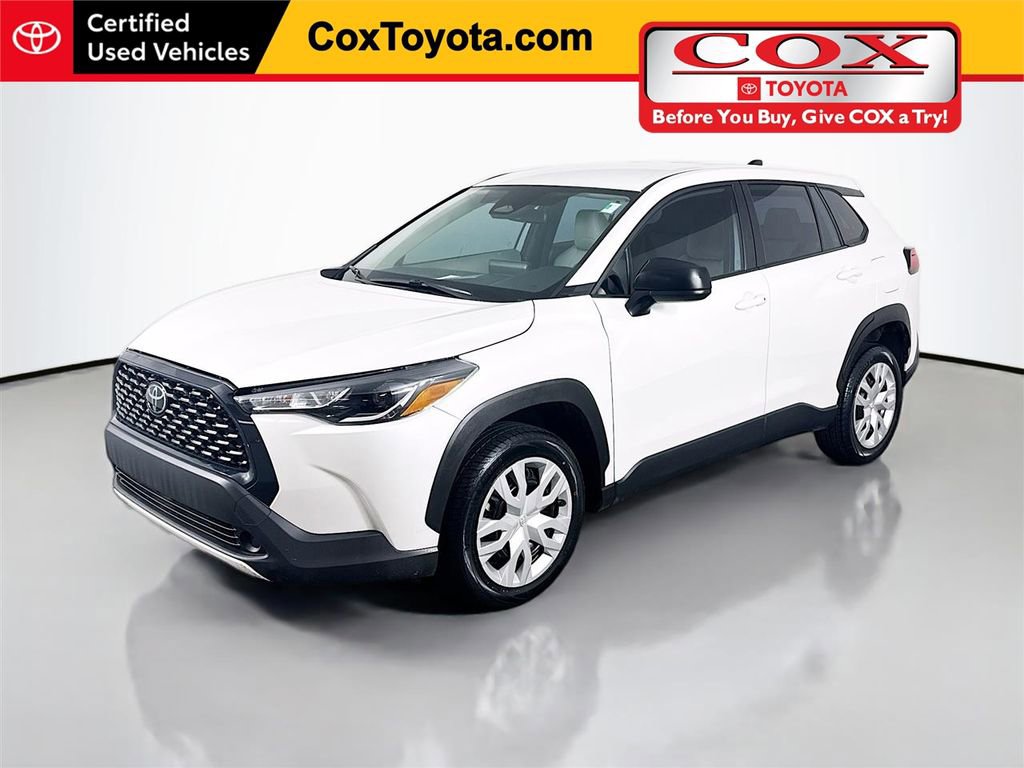 Certified 2025 Toyota Corolla Cross L image 1