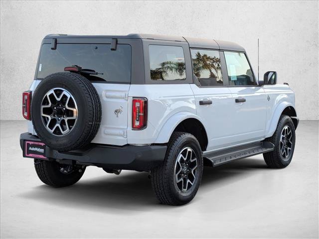 New 2026 Ford Bronco Outer Banks AWD/4WD image 2