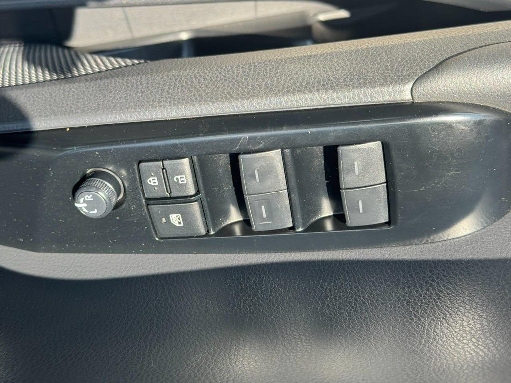 Used 2025 Toyota Camry LE FWD image 22
