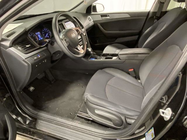 Used 2019 Hyundai Sonata SE image 11