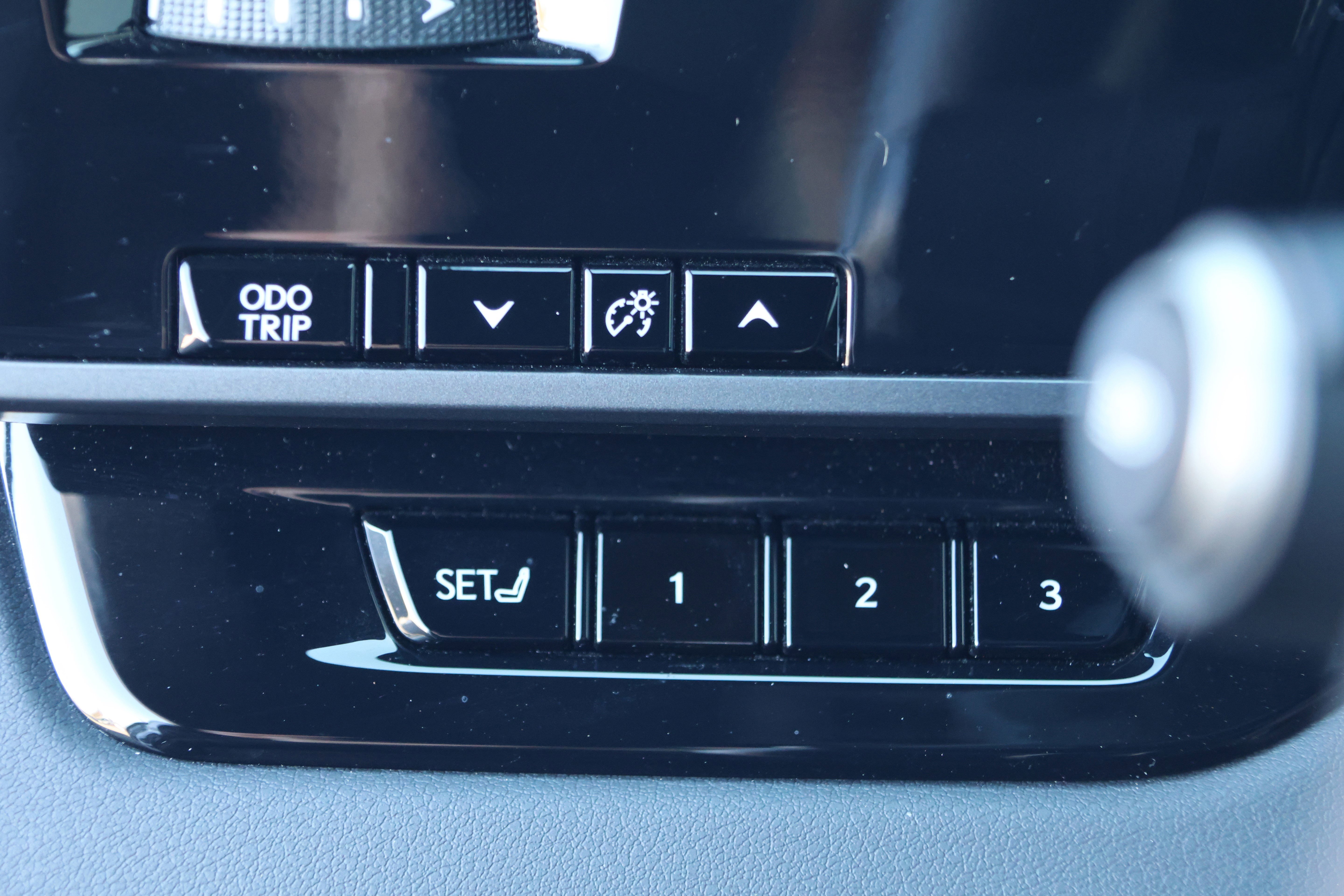 Used 2025 Lexus RX 350 Premium image 14