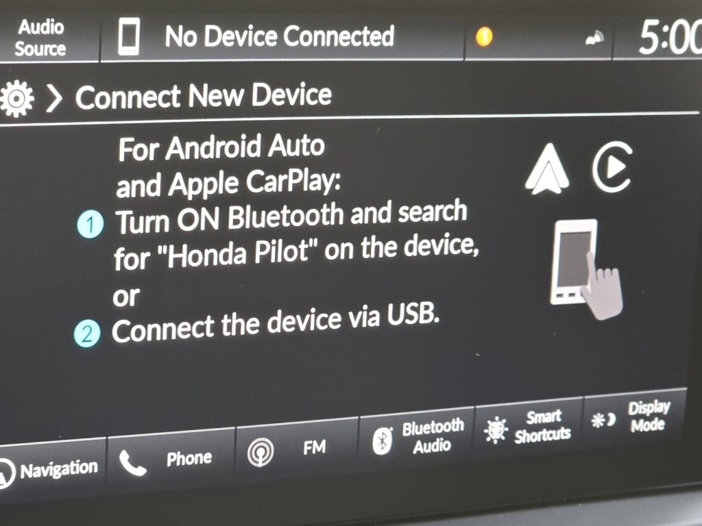 New 2025 Honda Pilot Touring image 6