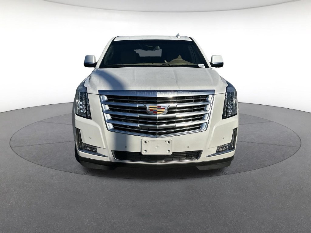 Used 2018 Cadillac Escalade ESV Platinum AWD/4WD image 9