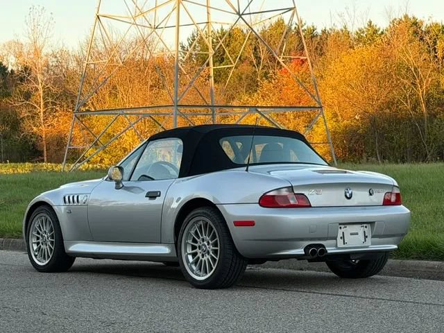 Used 2002 BMW Z3 3.0i RWD image 15