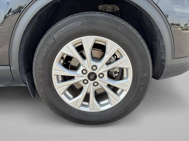 Used 2025 Ford Escape Active FWD image 18