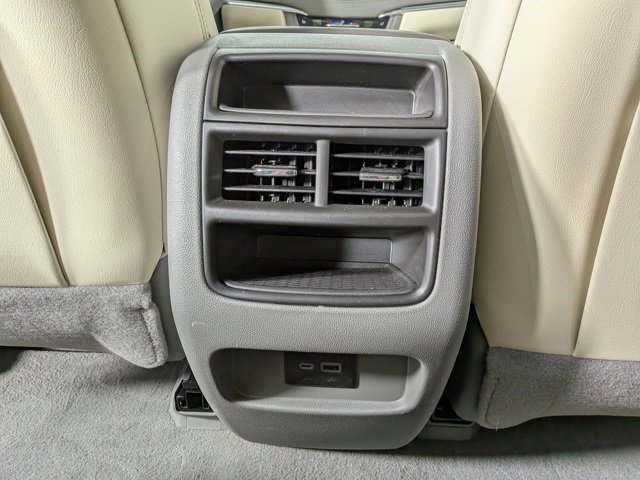 Certified 2023 Cadillac XT5 Premium Luxury w/ LPO, Floor Liner Package image 31