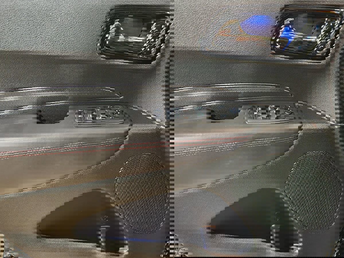 Used 2022 Dodge Durango R/T w/ Blacktop Package image 42