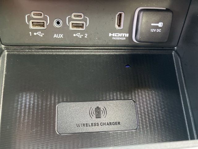 Used 2023 Jeep Grand Cherokee Summit w/ Advanced Protech Group IV image 16