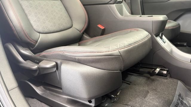 New 2027 Chevrolet Bolt RS w/ Technology Package FWD image 21