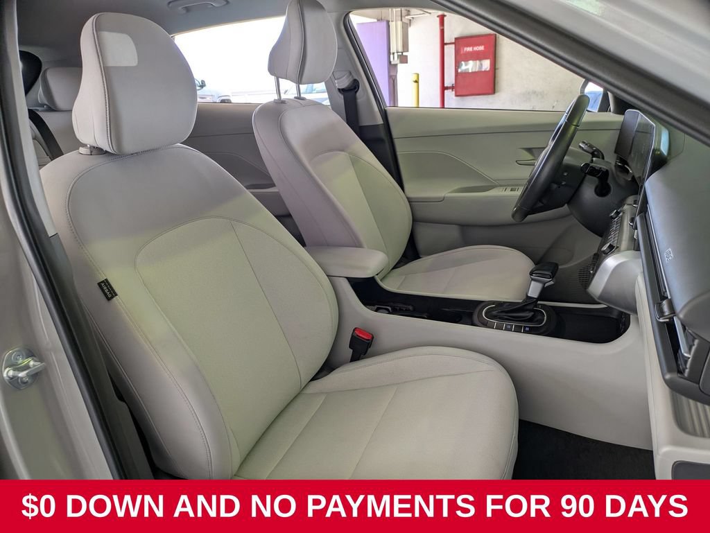Used 2025 Hyundai Kona SEL FWD image 28