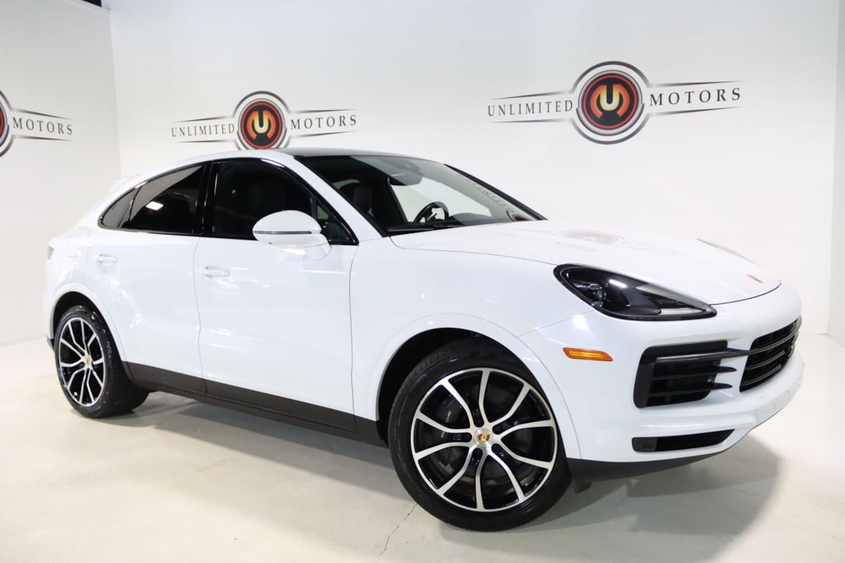 Used 2023 Porsche Cayenne Coupe w/ Towing Package w/o Tow Ball AWD/4WD image 10