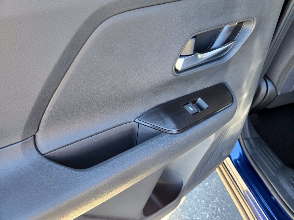 New 2027 Nissan Kicks SV w/ SV Premium Package FWD image 18