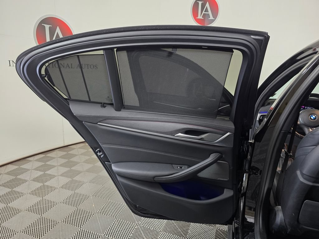 Used 2023 BMW M550i xDrive w/ Executive Package AWD/4WD image 20