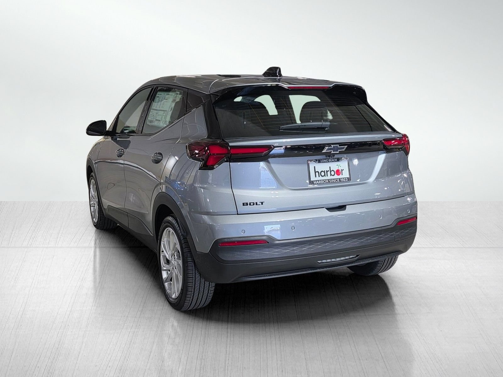 New 2027 Chevrolet Bolt LT w/ Comfort Package FWD image 5