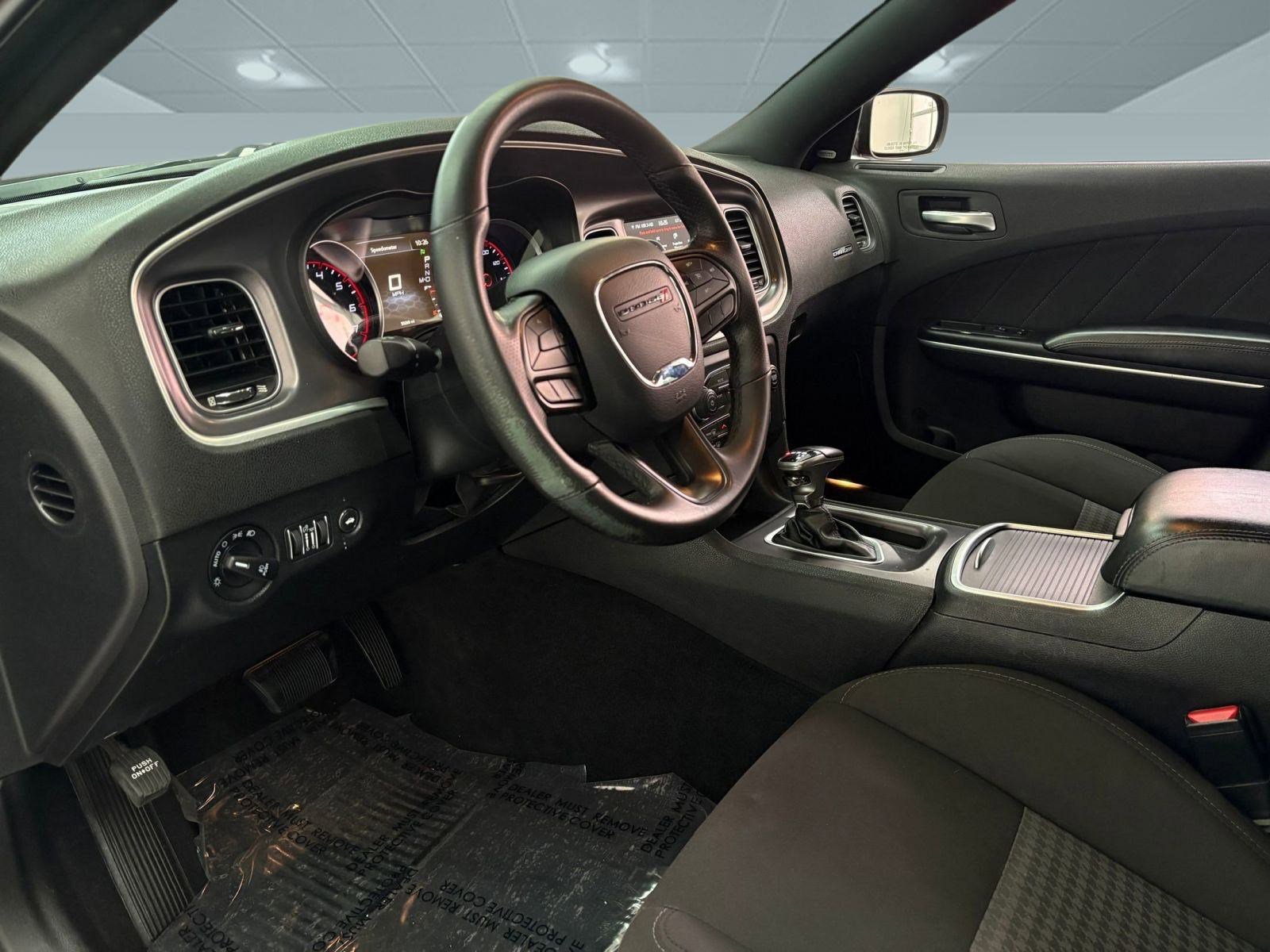 Used 2020 Dodge Charger R/T w/ Navigation & Travel Group image 4