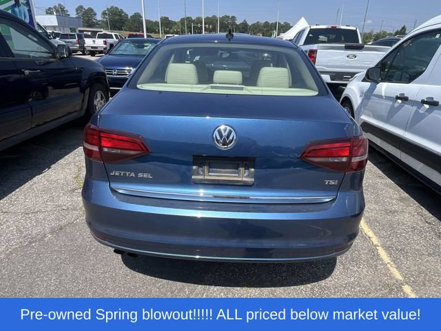 Used 2017 Volkswagen Jetta SEL FWD image 5