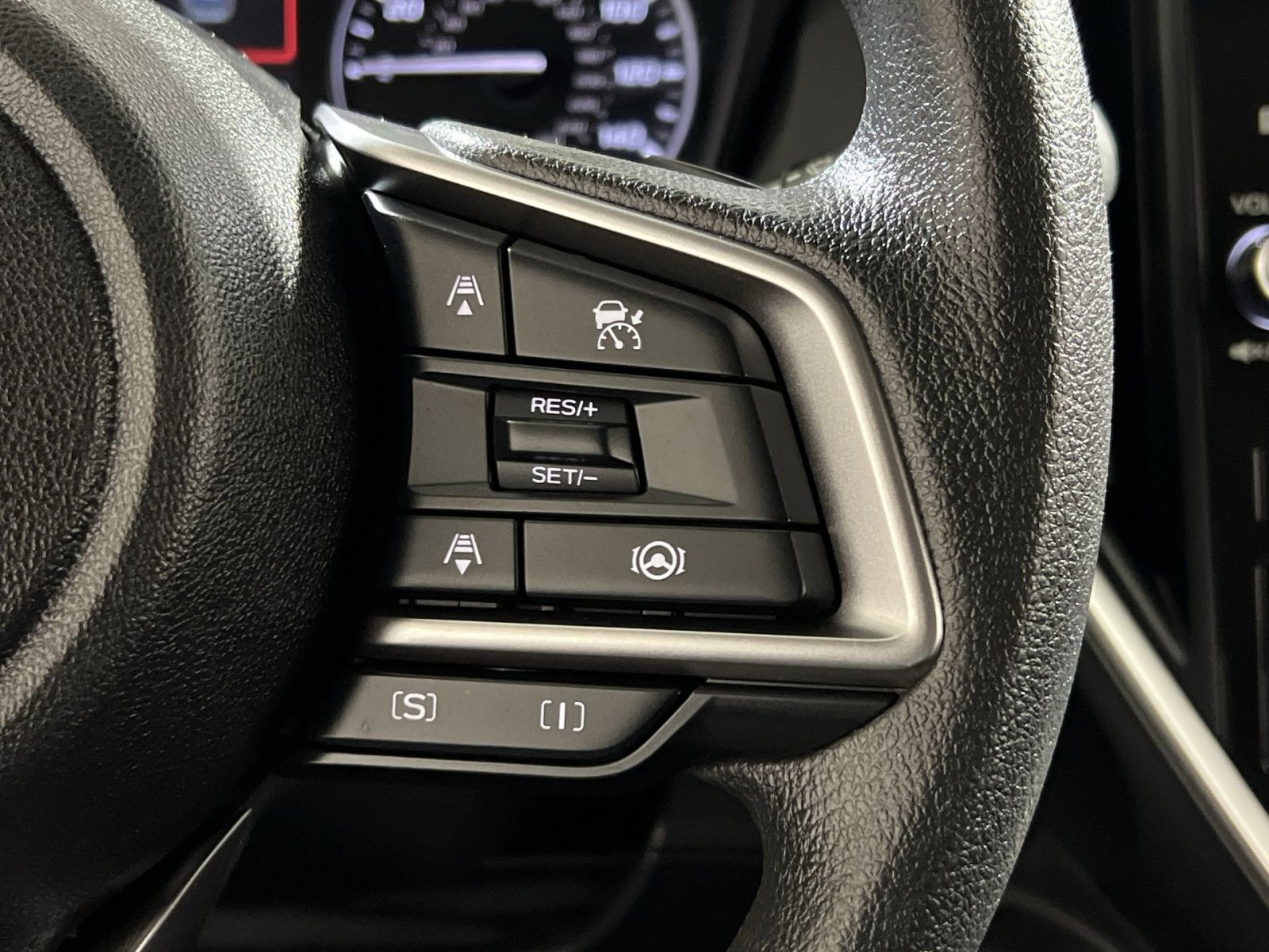 Used 2024 Subaru Impreza 2.0i Sport image 28