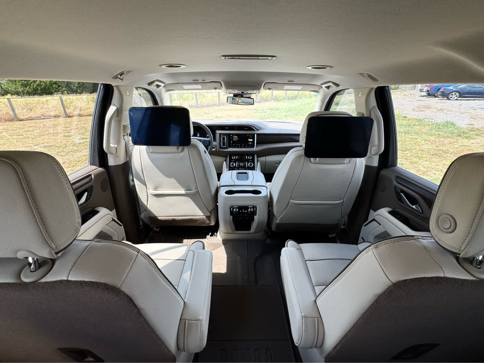 Used 2024 GMC Yukon Denali w/ LPO, Floor Liner Package AWD/4WD image 42