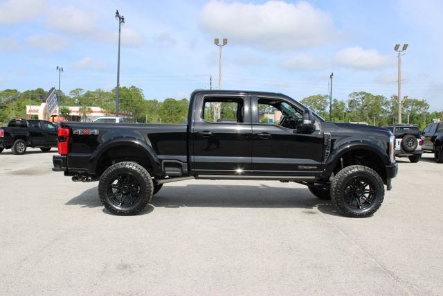 Used 2025 Ford F250 Platinum image 14