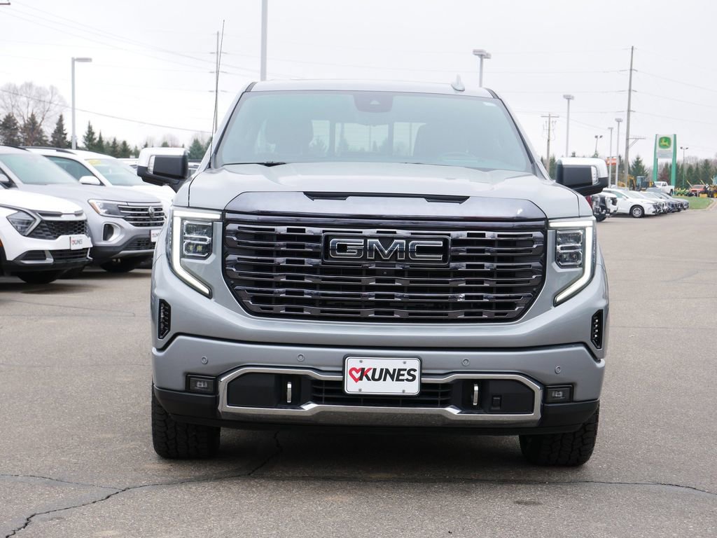 Used 2023 GMC Sierra 1500 Denali Ultimate AWD/4WD image 2