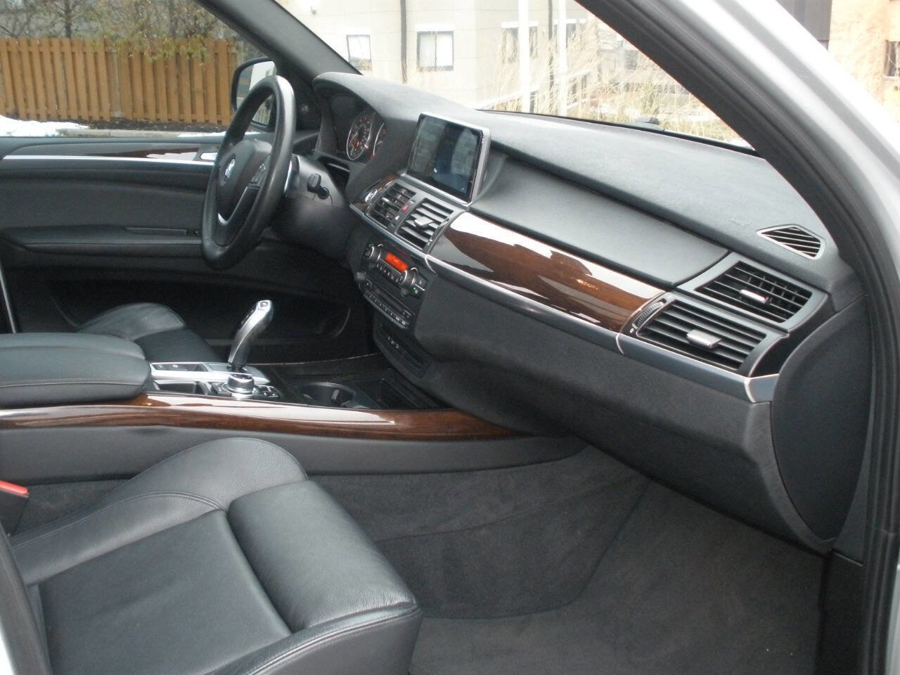 Used 2013 BMW X5 xDrive50i AWD/4WD image 30