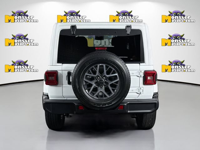 Used 2024 Jeep Wrangler Unlimited Sahara AWD/4WD image 6