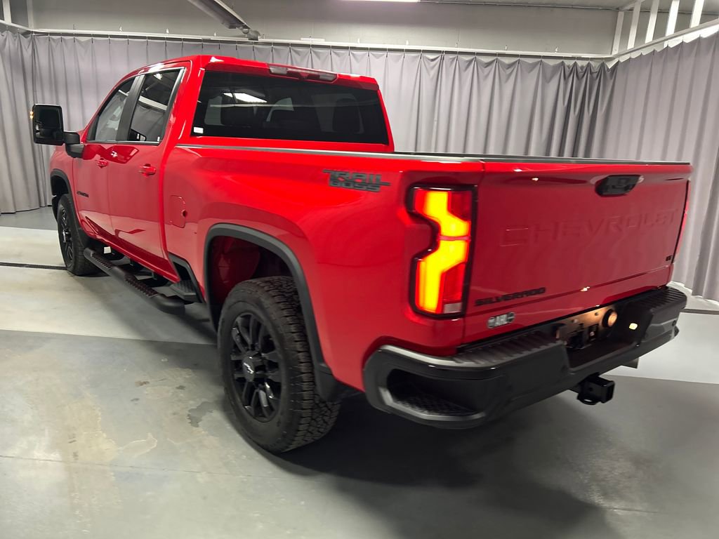 Used 2025 Chevrolet Silverado 2500 LT w/ Trail Boss Package image 5