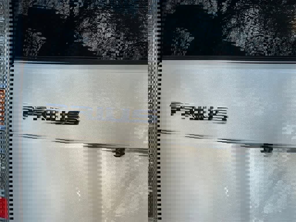 Used 2011 Toyota Prius Five image 6