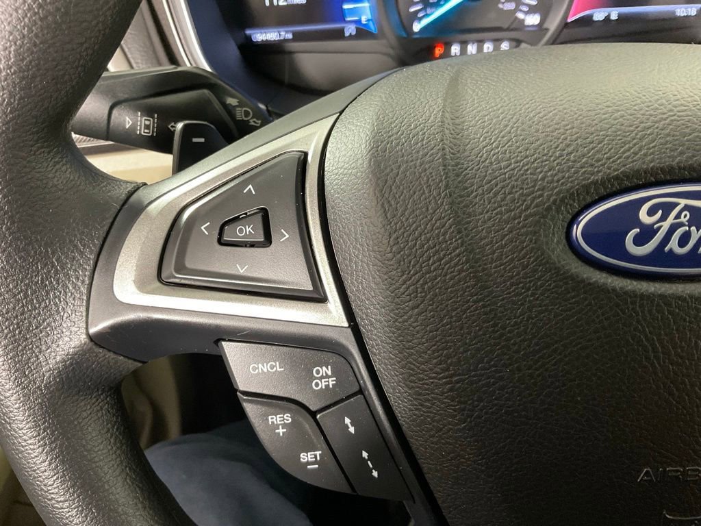 Used 2019 Ford Fusion SE FWD image 24