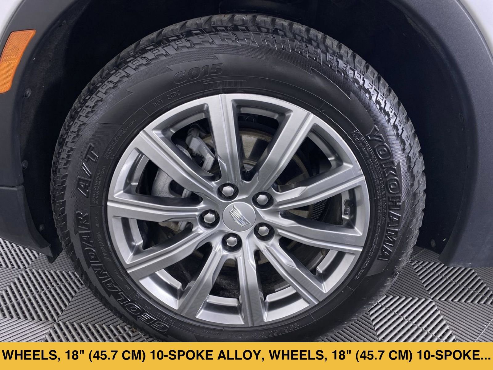 Certified 2023 Cadillac XT4 Premium Luxury AWD/4WD image 15