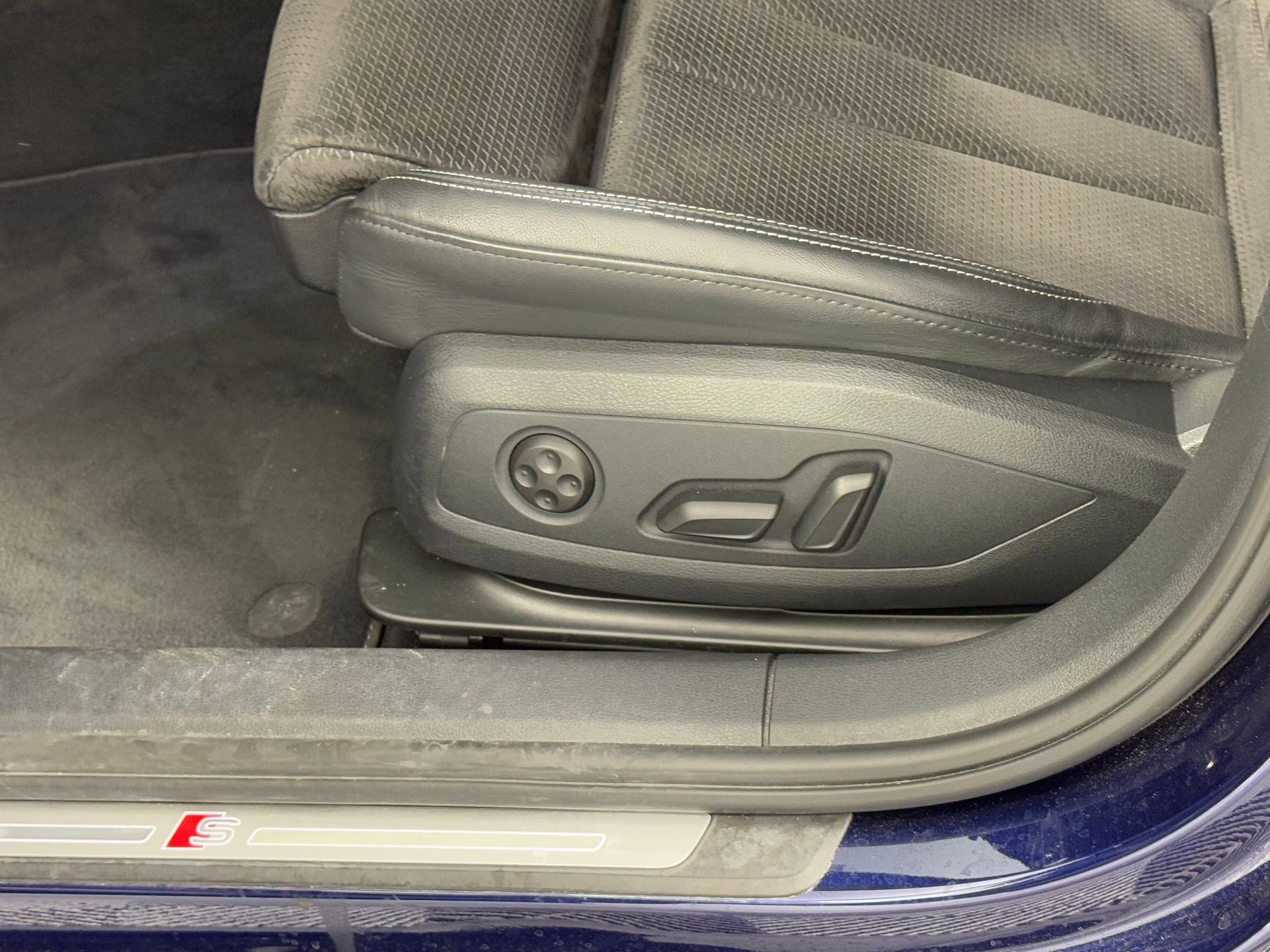 Used 2020 Audi A4 2.0T Premium Plus w/ Premium Plus Package image 16