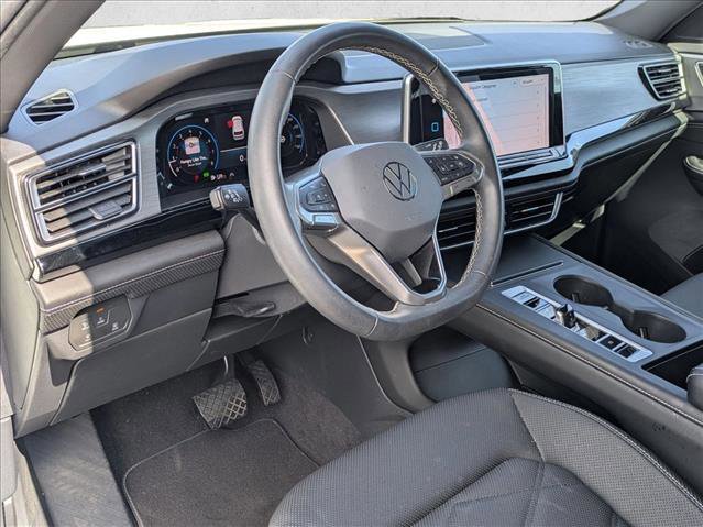 Used 2024 Volkswagen Atlas Cross Sport SE FWD image 10