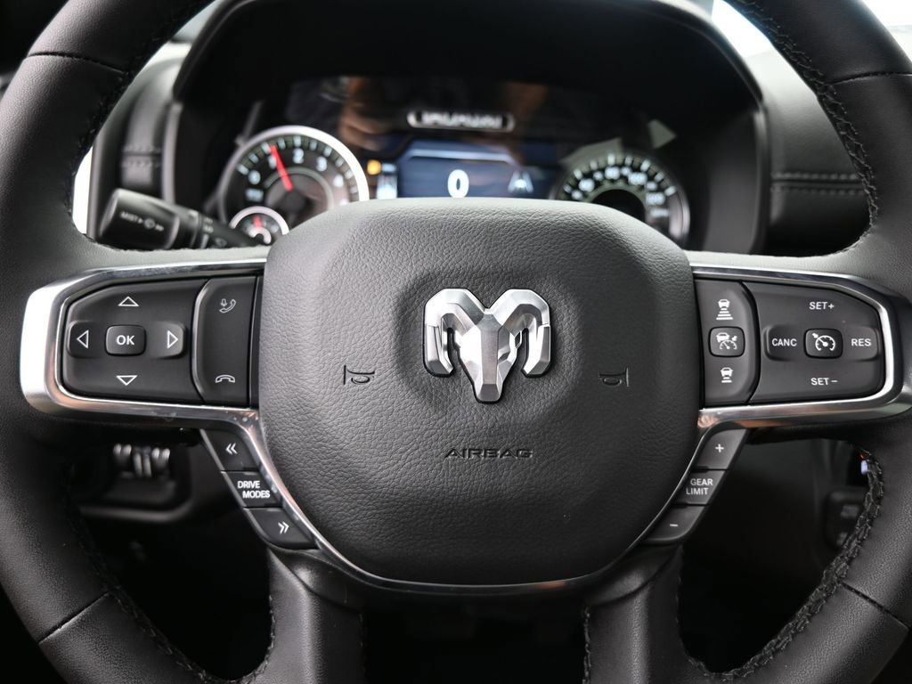 Used 2025 RAM 1500 Laramie image 27
