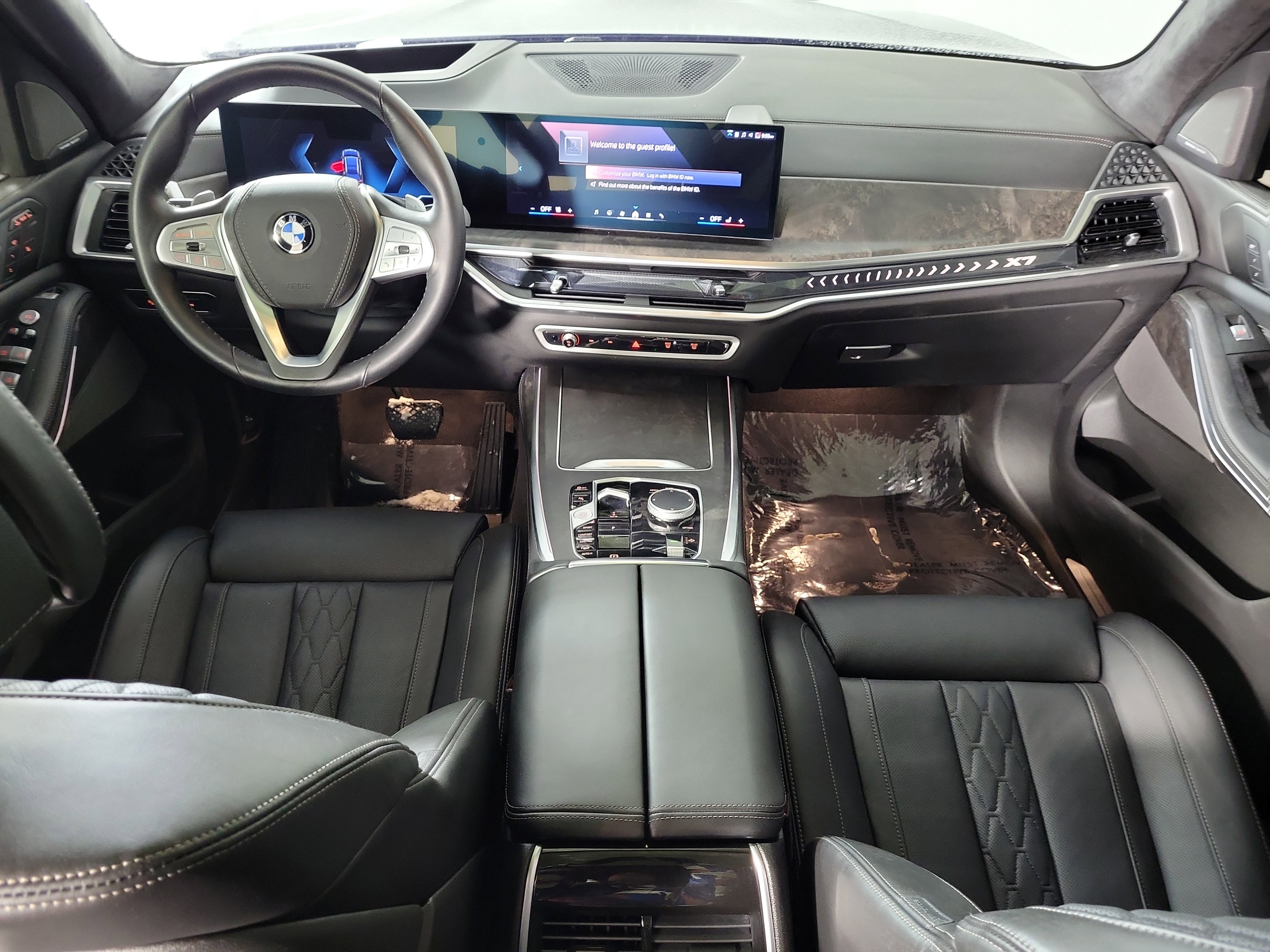 Certified 2025 BMW X7 xDrive40i image 11
