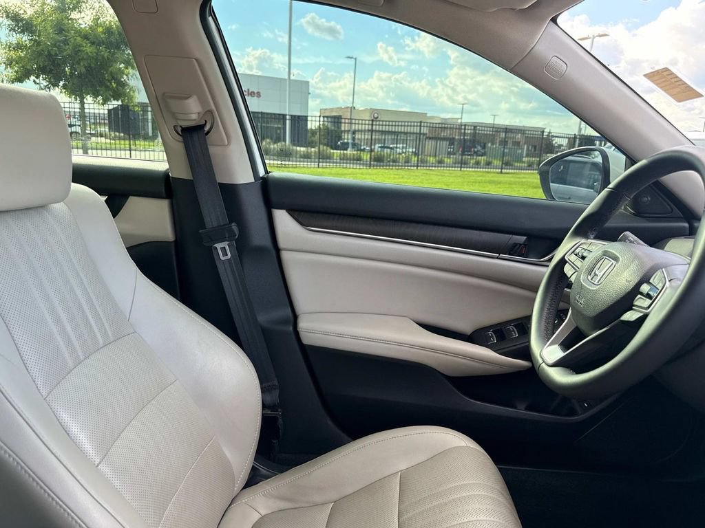 Used 2021 Honda Accord EX-L image 13