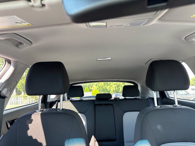 Used 2022 Hyundai Kona SE AWD/4WD image 25