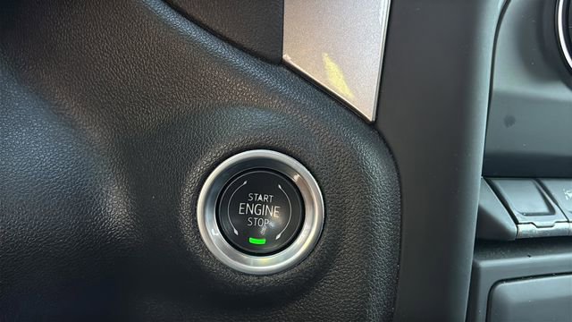 Used 2024 Chevrolet Silverado 1500 Custom image 24