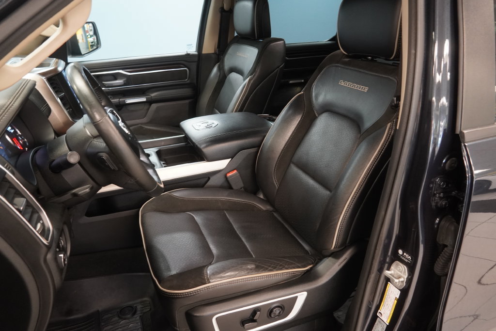 Used 2021 RAM 1500 Laramie AWD/4WD image 3