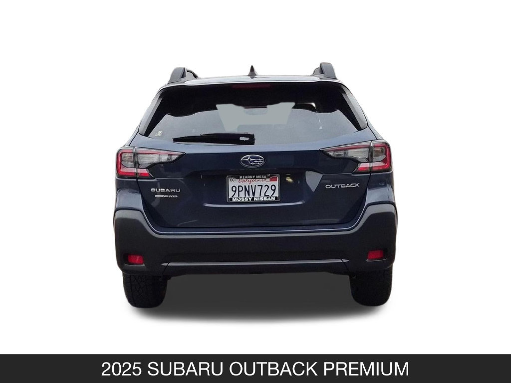 Used 2025 Subaru Outback Premium AWD/4WD image 8