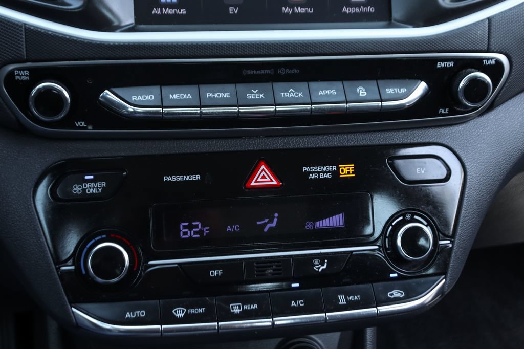 Used 2019 Hyundai Ioniq Electric FWD image 28