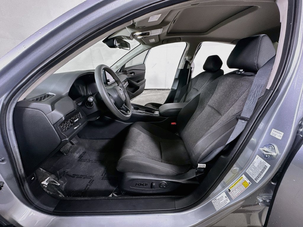 Used 2024 Honda Accord EX image 17