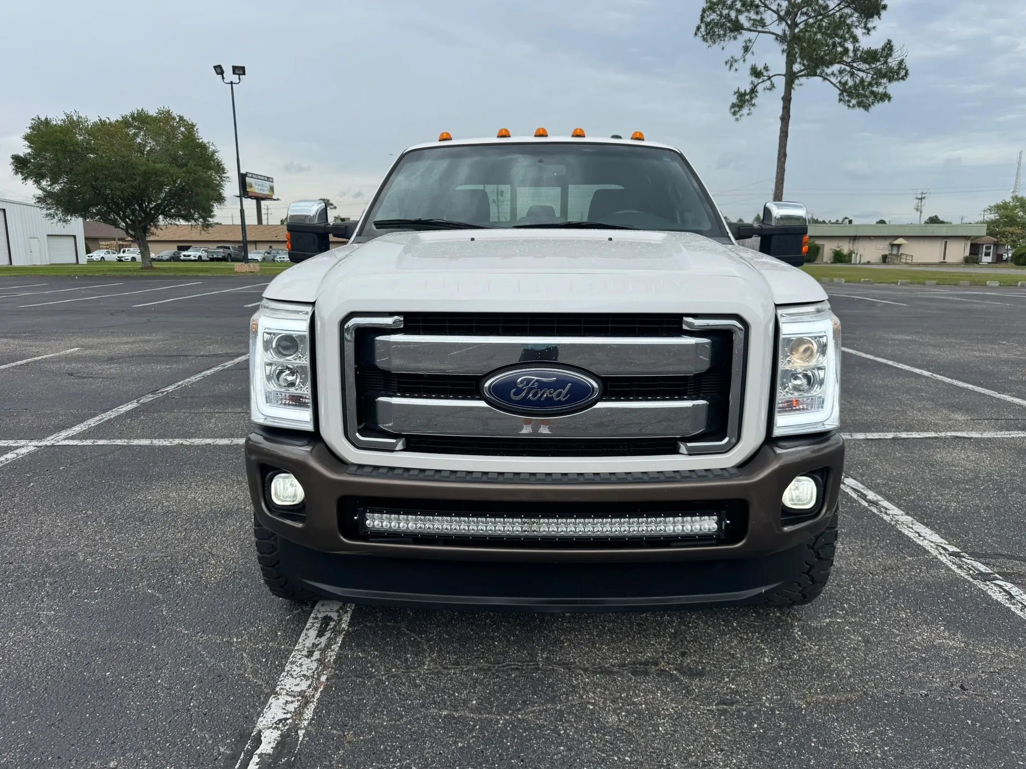 Used 2015 Ford F250 King Ranch AWD/4WD image 3