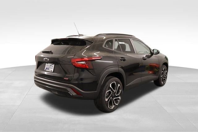 New 2026 Chevrolet Trax RS w/ Sunroof Package image 2