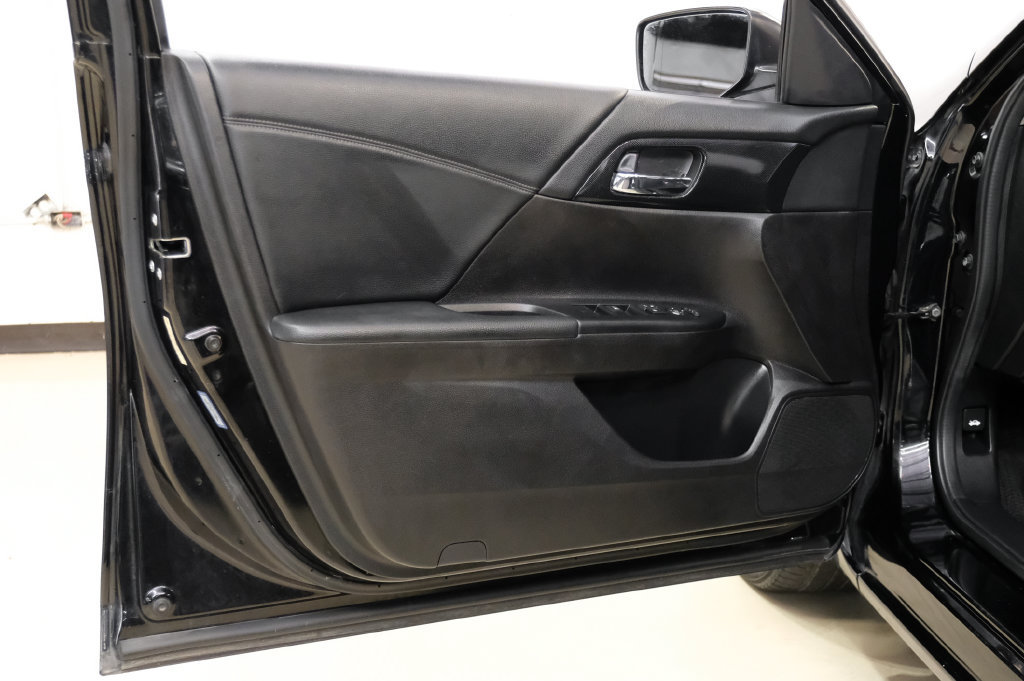 Used 2014 Honda Accord Sport image 45
