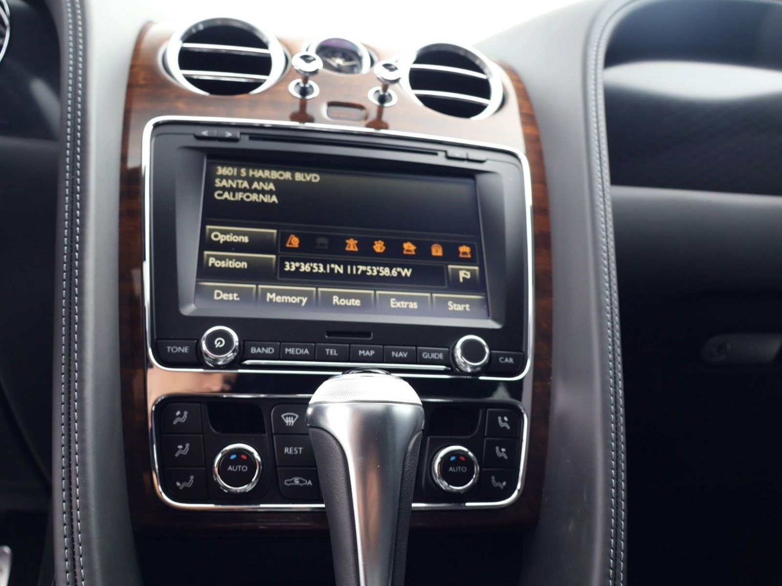 Certified 2017 Bentley Flying Spur S W12 AWD/4WD image 19
