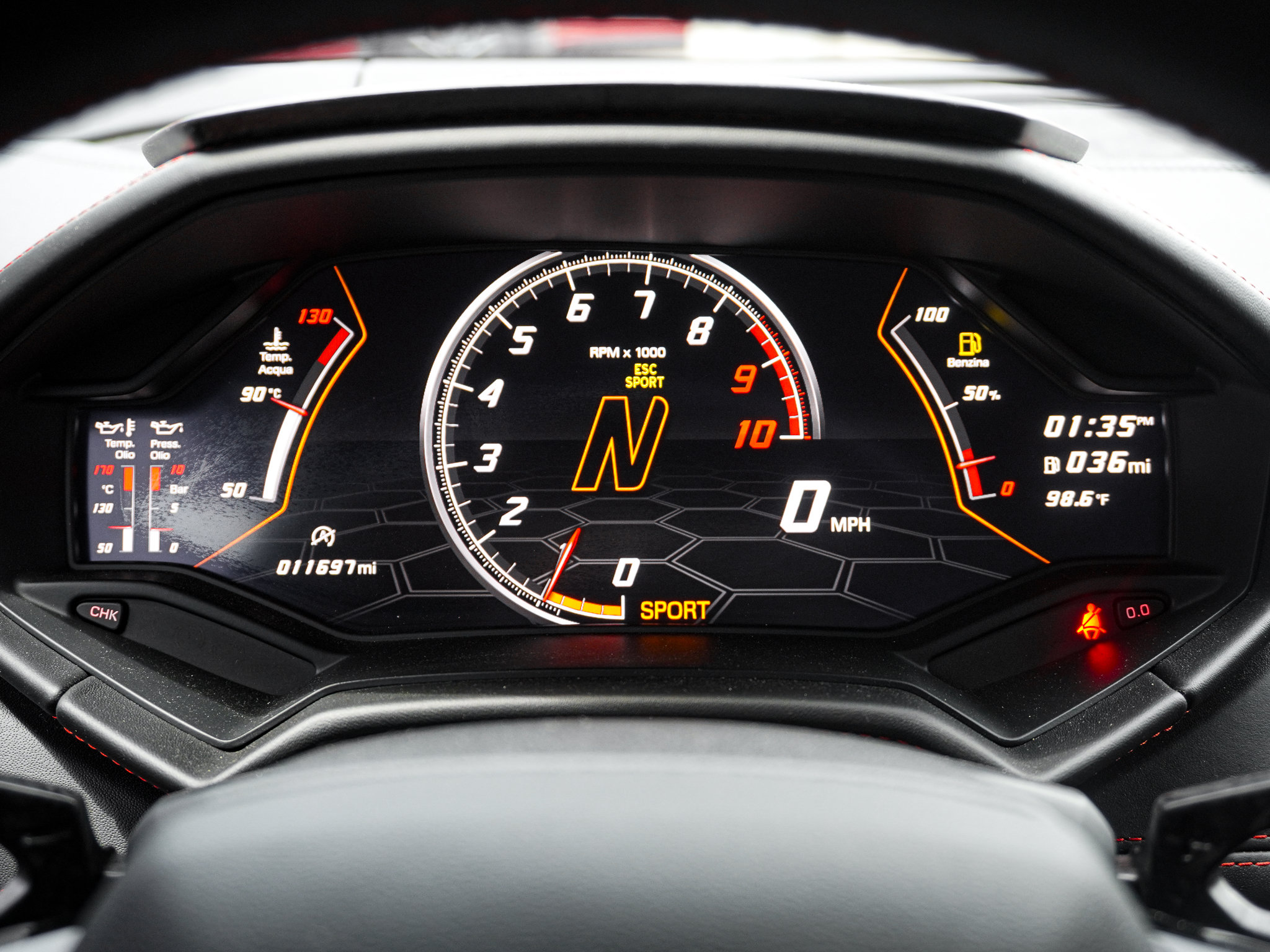 Used 2022 Lamborghini Huracan EVO AWD/4WD image 23