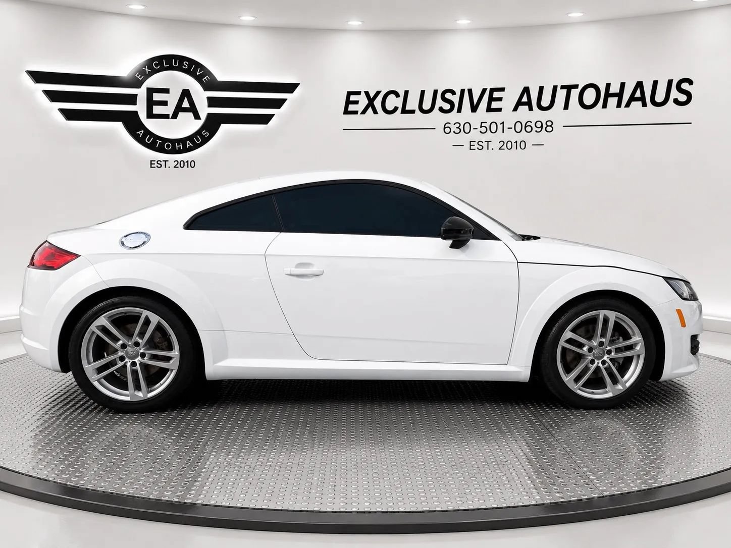 Used 2016 Audi TT 2.0T AWD/4WD image 2
